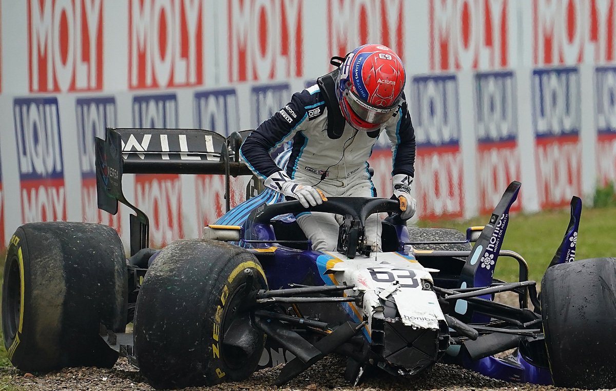 George Russell Imola crash