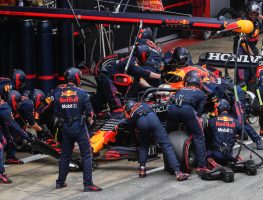 Verstappen explains Red Bull pit-stop mix-up