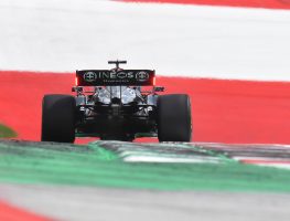 Mercedes will not ditch ‘barn door’ rear wing