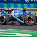 Renault not on board with four-cylinder engine idea