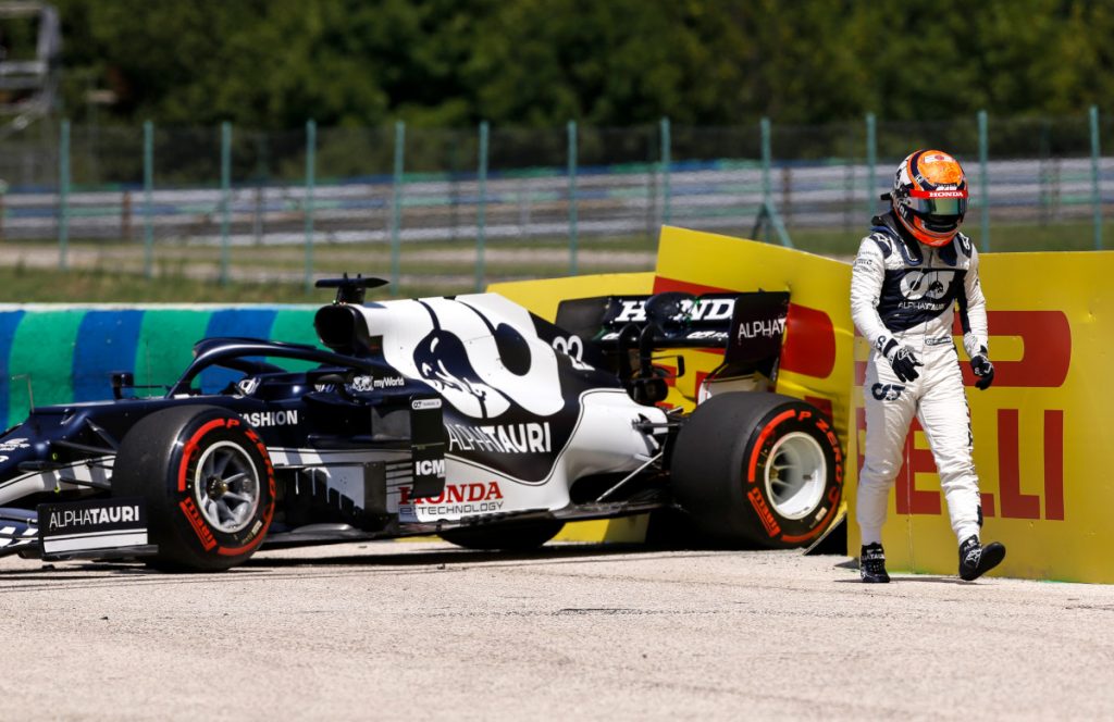 Yuki Tsunoda crashes his AlphaTauri in FP1 at the Hungarian GP. Yuki Tsunoda crashes his AlphaTauri