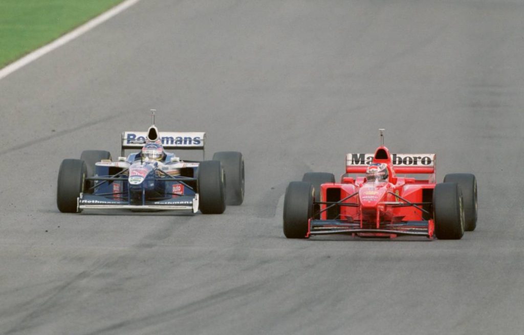 Jacques Villeneuve alongside Michael Schumacher in the European Grand Prix. Jerez 1997.