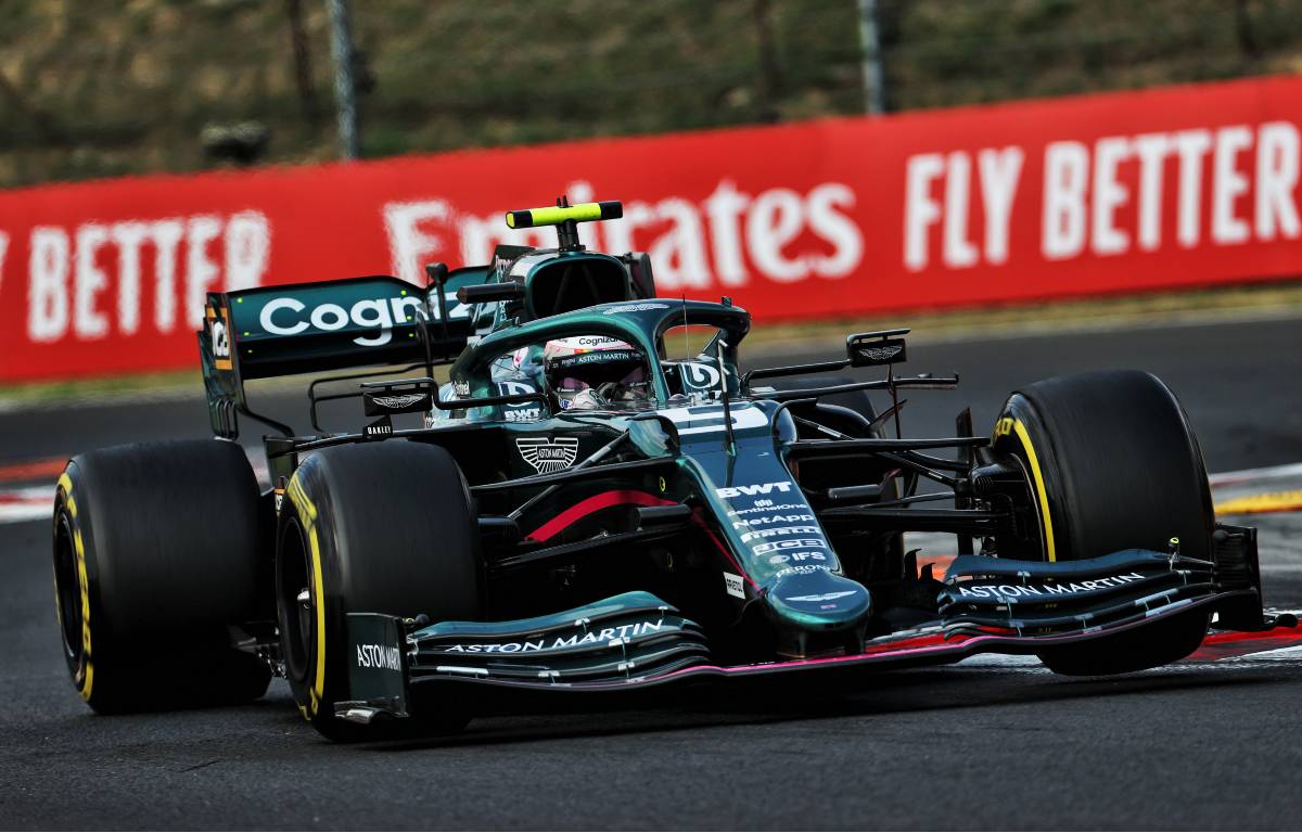 Sebastian Vettel tackles the chicane in his Aston Martin. Hungary, August 2021.