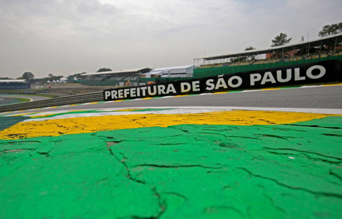 Sinkhole aparece no Autódromo de Interlagos, no Brasil, sede do Grande Prêmio de São Paulo