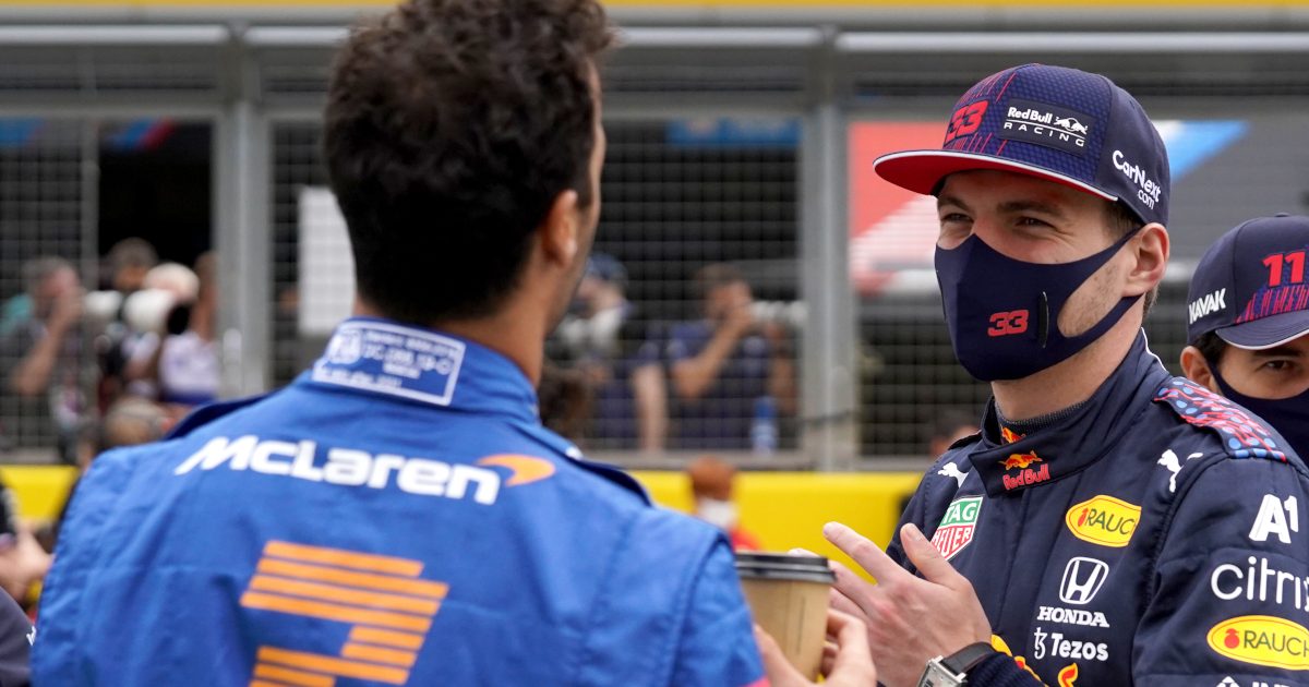 Daniel Ricciardo与Max Verstappen。英国2021年7月