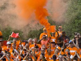 Dutch fans urged to keep flares to ‘a minimum please’
