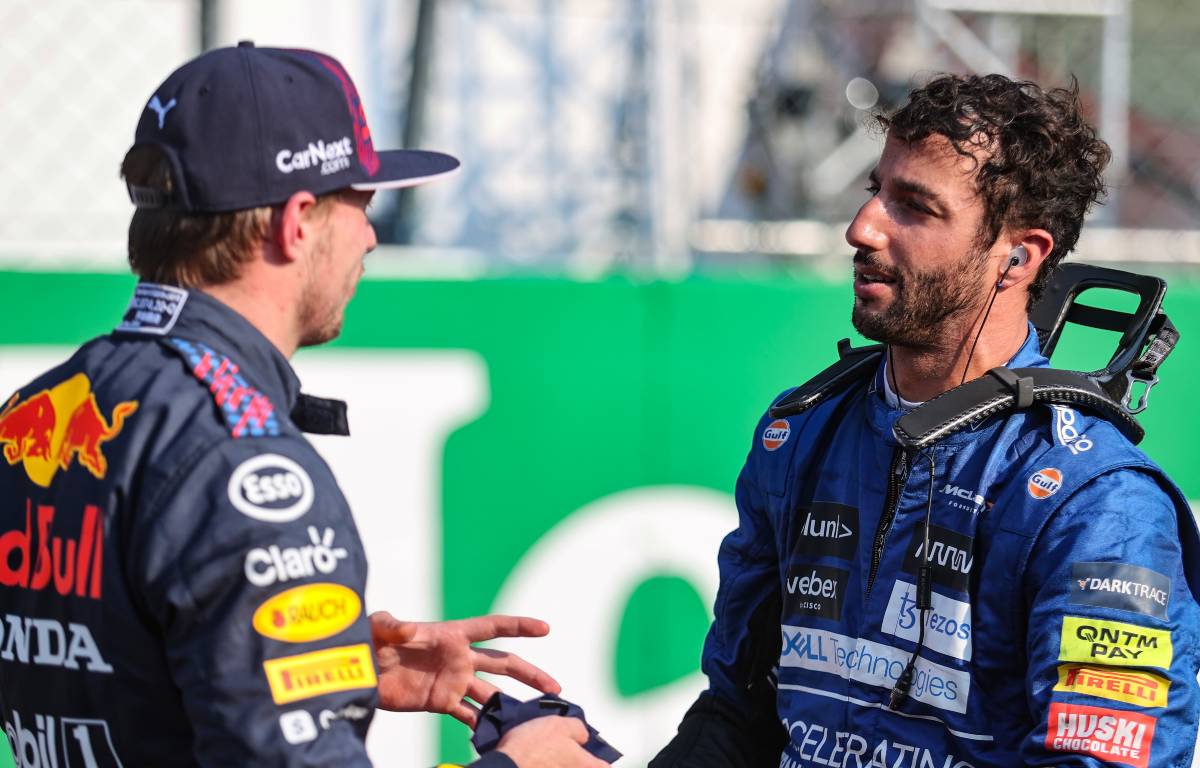 Daniel Ricciardo and Max Verstappen talk post-sprint qualy. Italy, September 2021.