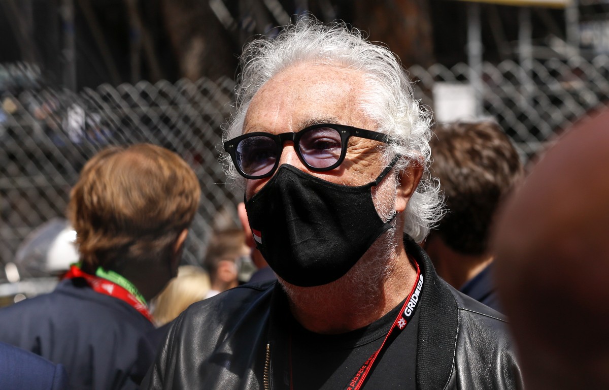 flavio-briatore-monaco-grid-planetf1.jpg