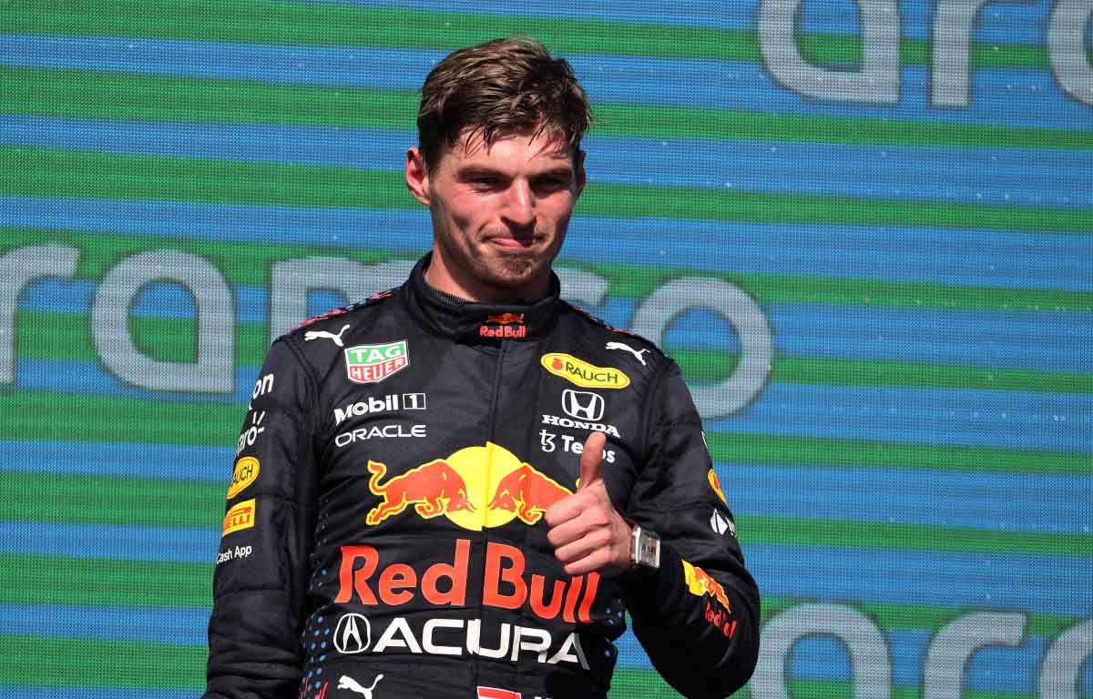 Max Verstappen gives a thumbs-up. United States GP October 2021.