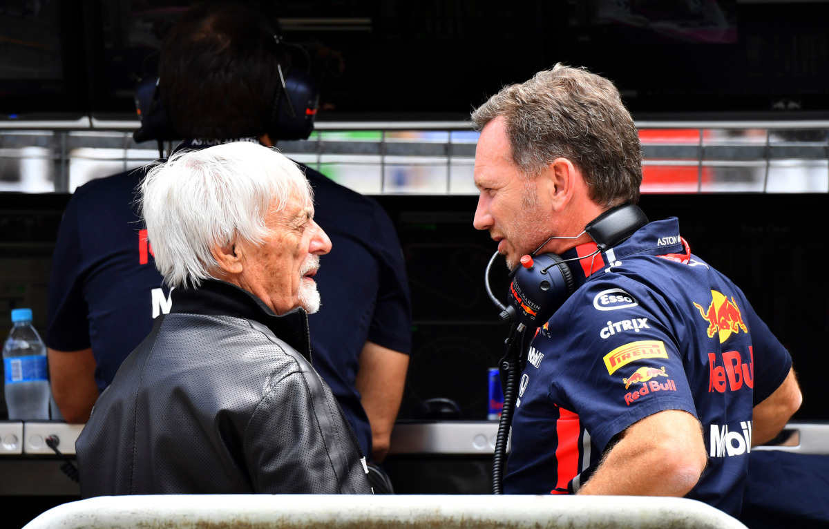 Bernie Ecclestone speaking with Christian Horner. Brazil November 2019