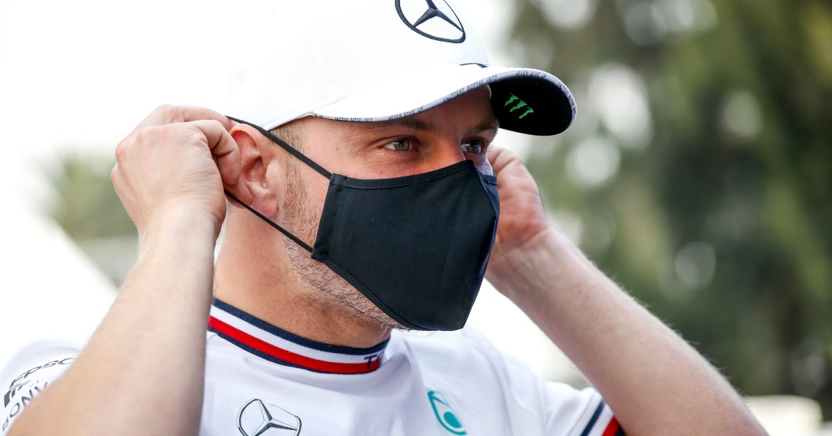 瓦尔特利·博塔斯戴上了面具。墨西哥大奖赛2021年11月。