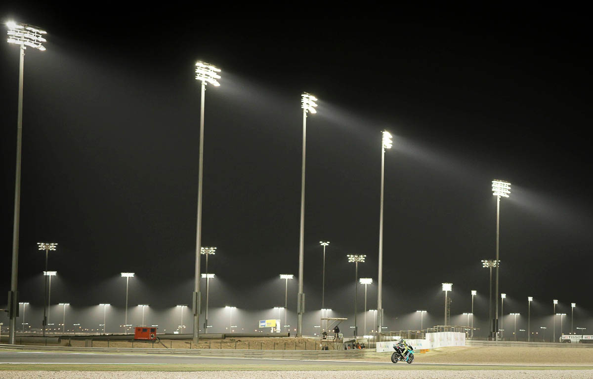 A view of the Losail Circuit under floodlights. Qatar Grand Prix April 2021.