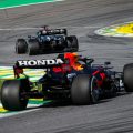 Max Verstappen落后于Lewis Hamilton。巴西2021年11月