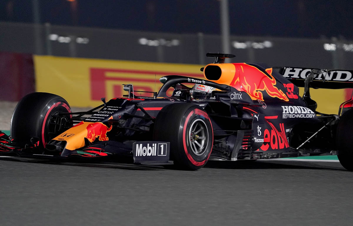 Max Verstappen在练习驾驶。卡塔尔2021年11月。