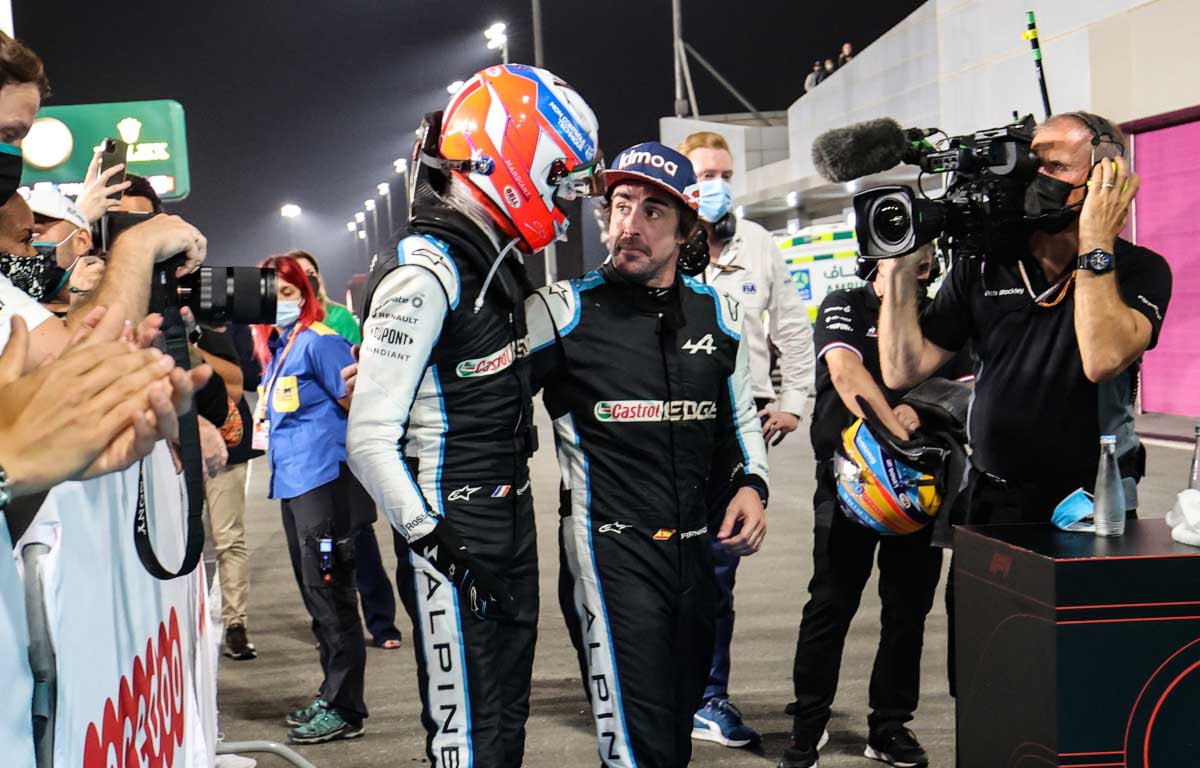 Esteban Ocon and Fernando Alonso after the race. Qatar November 2021.
