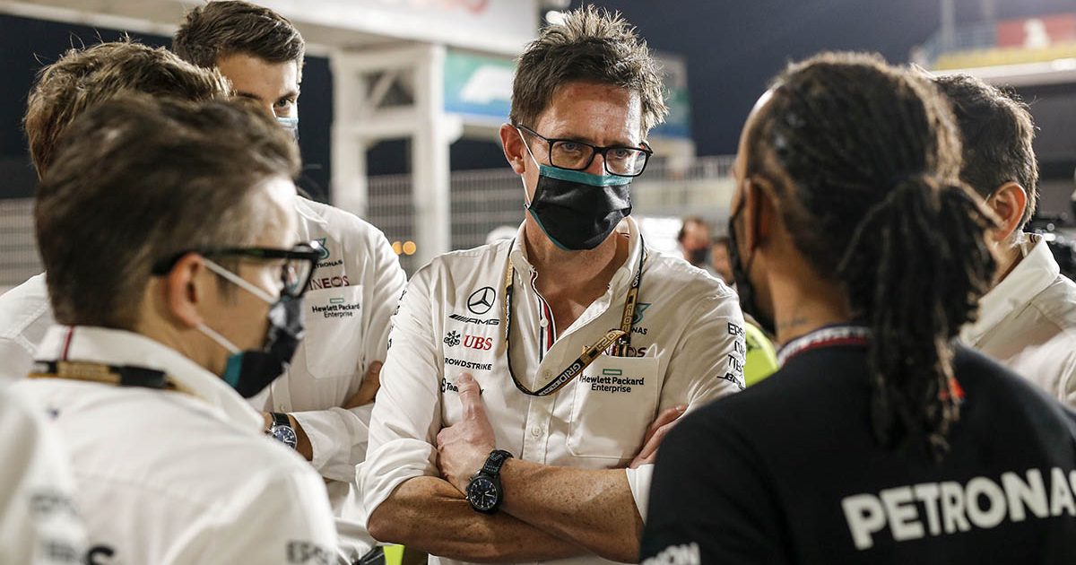 Lewis Hamilton talks to his Mercedes team. Qatar November 2021