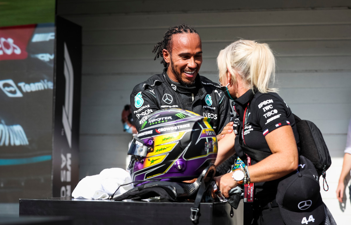 Lewis Hamilton and his physio Angela Cullen. Brazil November 2021