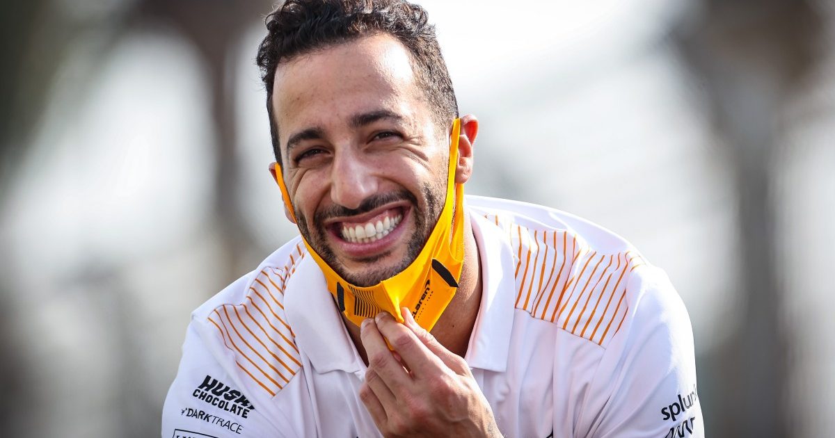 Daniel Ricciardo smiling to the camera. Saudi Arabia, December 2021.
