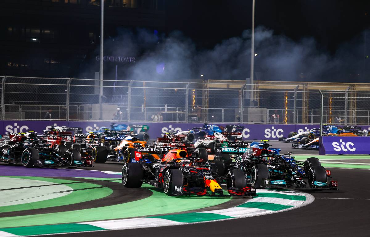 Cars arrive at the first braking zone of the Saudi Arabian GP. Jeddah December 2021.
