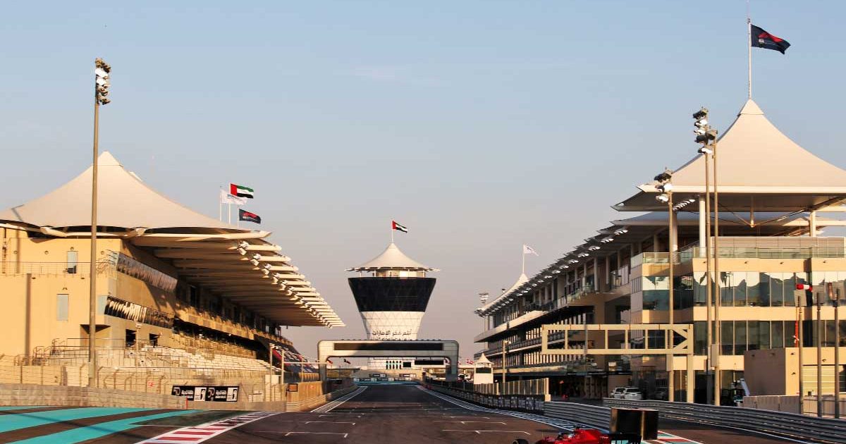 The start/finish straight. Abu Dhabi Grand Prix December 2020.