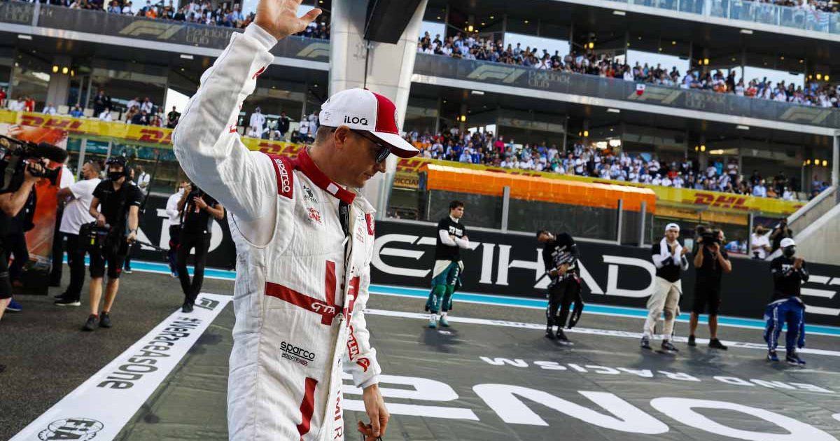 Kimi Raikkonen salutes the crowd. Abu Dhabi December 2021.
