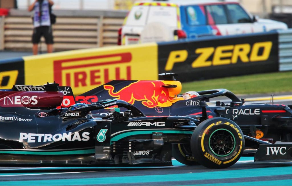 Close-up of Lewis Hamilton and Max Verstappen in Abu Dhabi. Yas Marina December 2021.