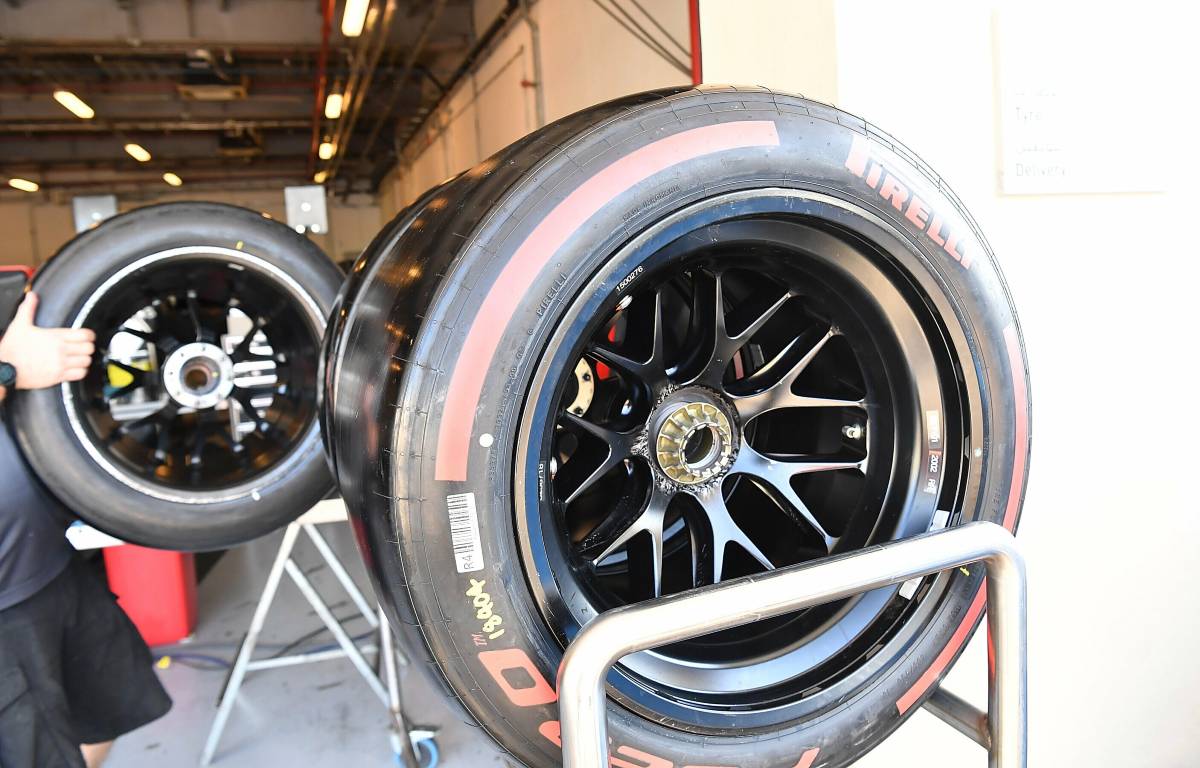 18-inch Pirelli Formula 1 tyres in Abu Dhabi. December 2021.