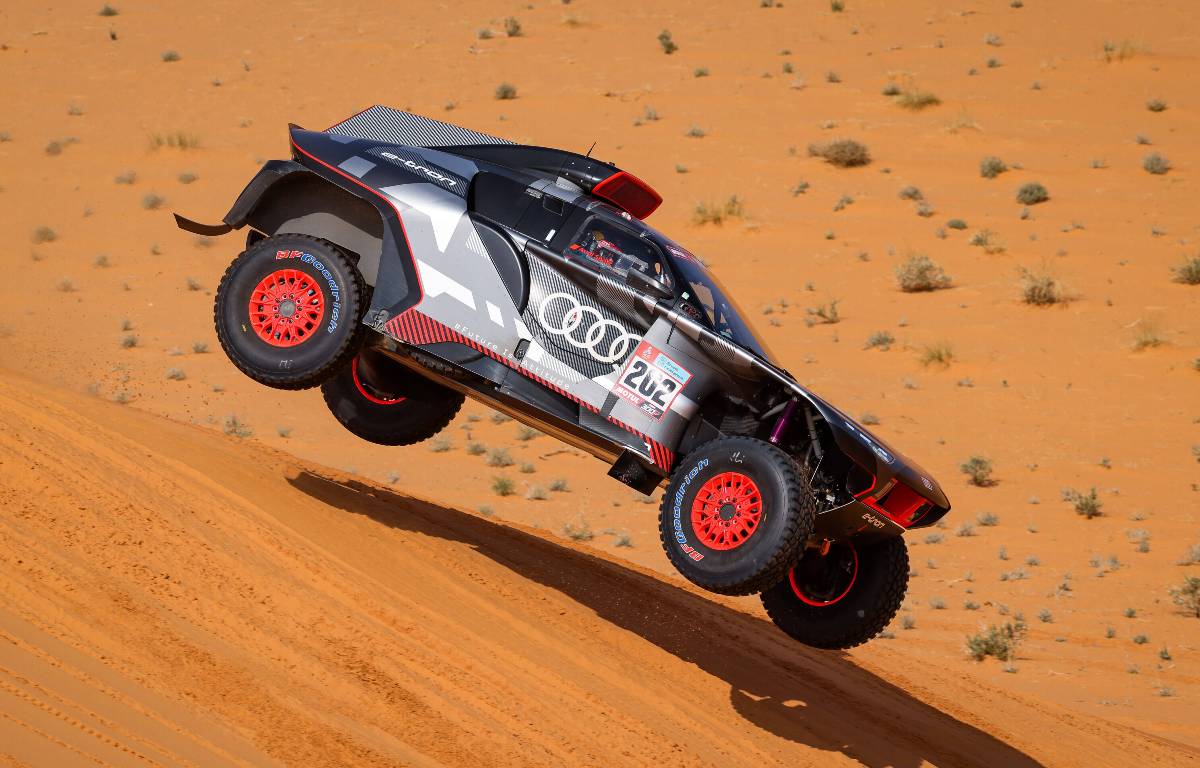 Carlos Sainz junior 'proud' of his father's historic Dakar Rally stage