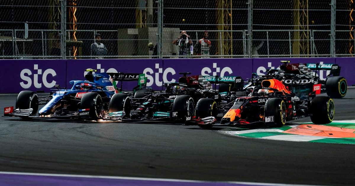 Esteban Ocon, Lewis Hamilton and Max Verstappen side by side. Saudi Arabia December 2021