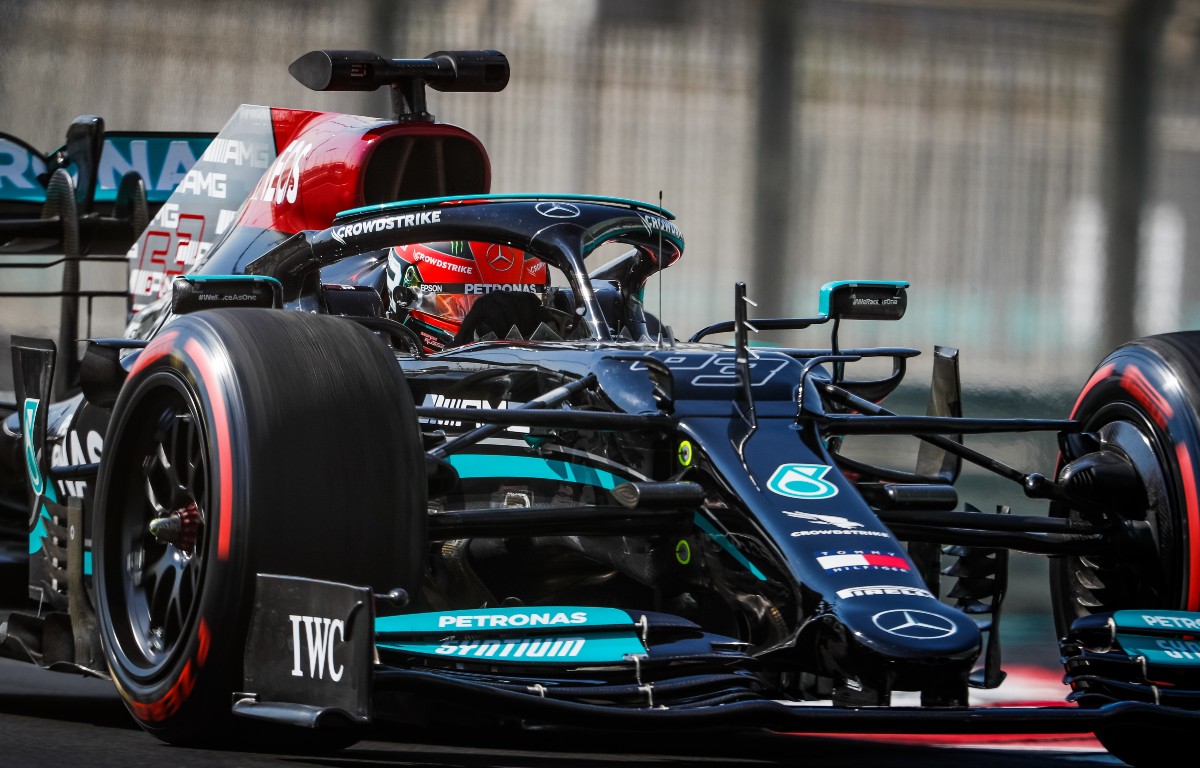 George Russell, Mercedes, tests the 18-inch tyres. Abu Dhabi, December 2021.