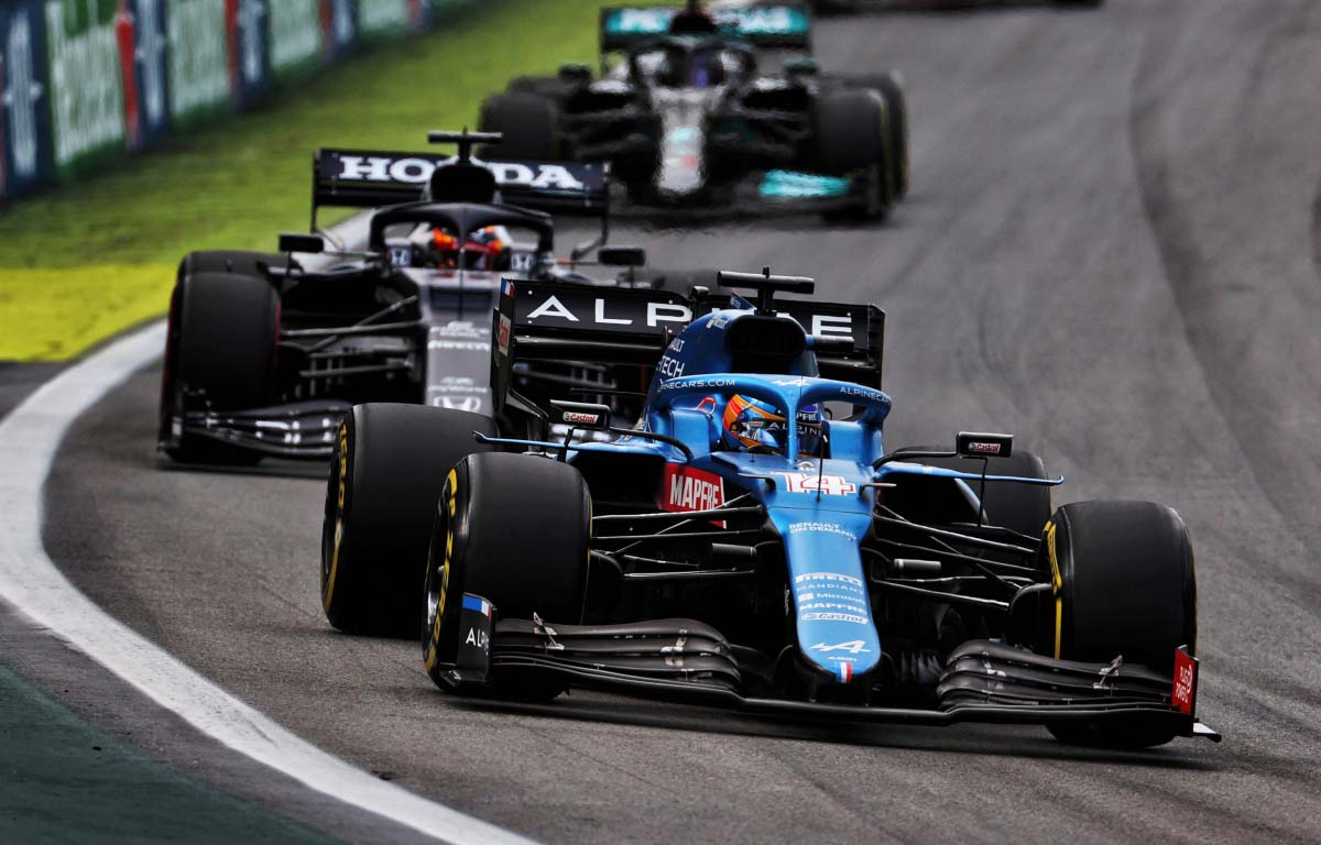 Fernando Alonso heads Pierre Gasly and Lewis Hamilton. Brazil sprint qualifying November 2021.
