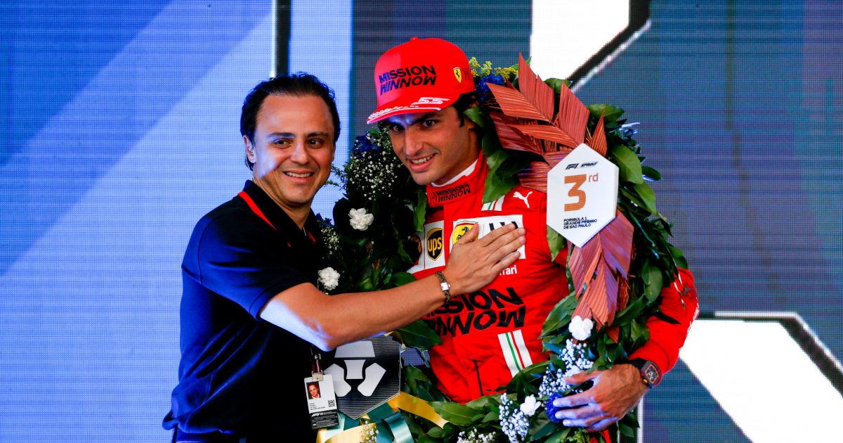 Felipe Massa congratulates Carlos Sainz. Brazil November 2021