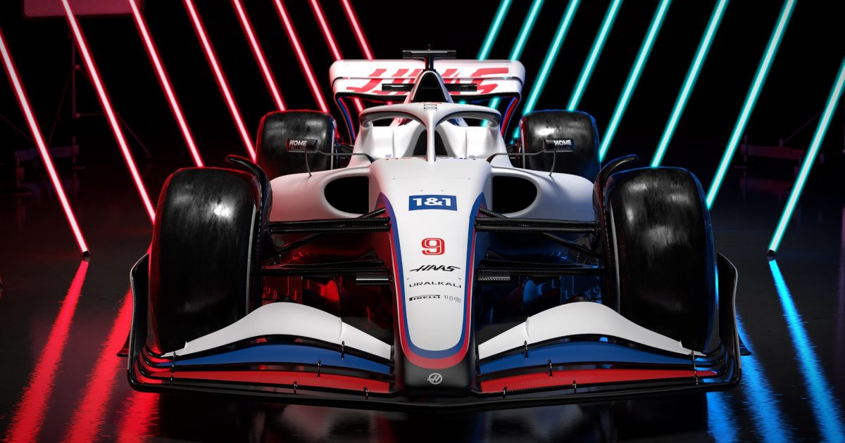 哈斯2022年一级方程式赛车设计和涂装。2022年2月