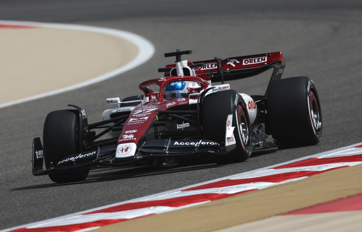 Valtteri Bottas, Alfa Romeo, in action in Bahrain. March 2022.