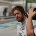 Vettel out of the Bahrain GP, Hulkenberg steps in