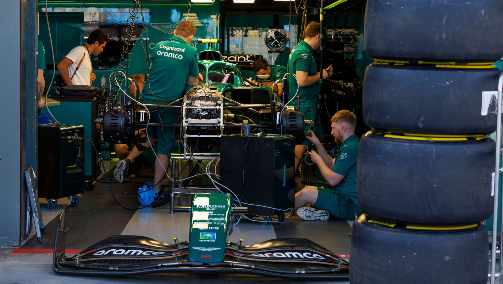 Aston Martin working on Lance Stroll's car. Australia April 2022