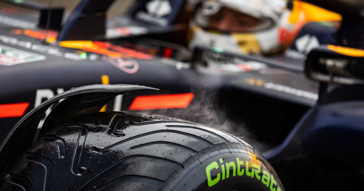 Max Verstappen with a steaming intermediate tyres. Imola April 2022