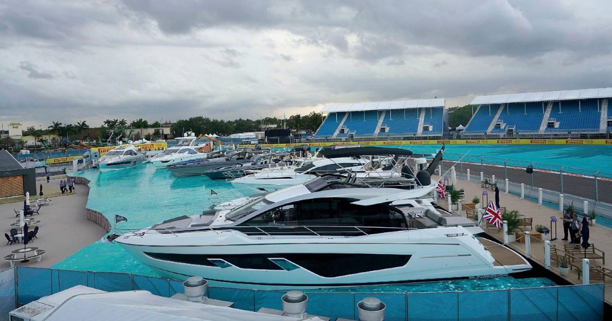 迈阿密国际自动群落的“假码头”。迈阿密2022年5月。