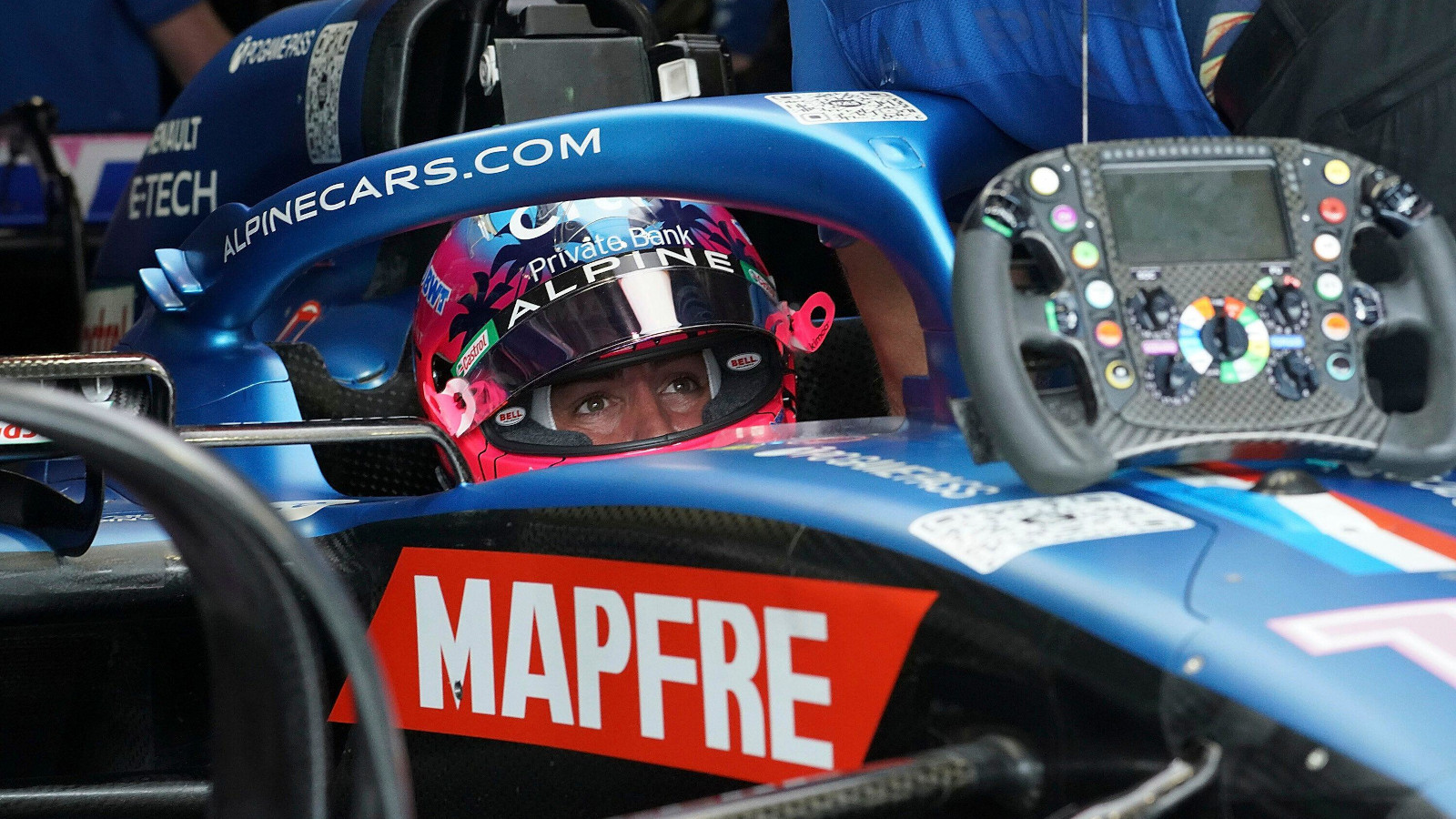 Fernando Alonso in his Alpine, steering wheel on the car's nose. Miami May 2022