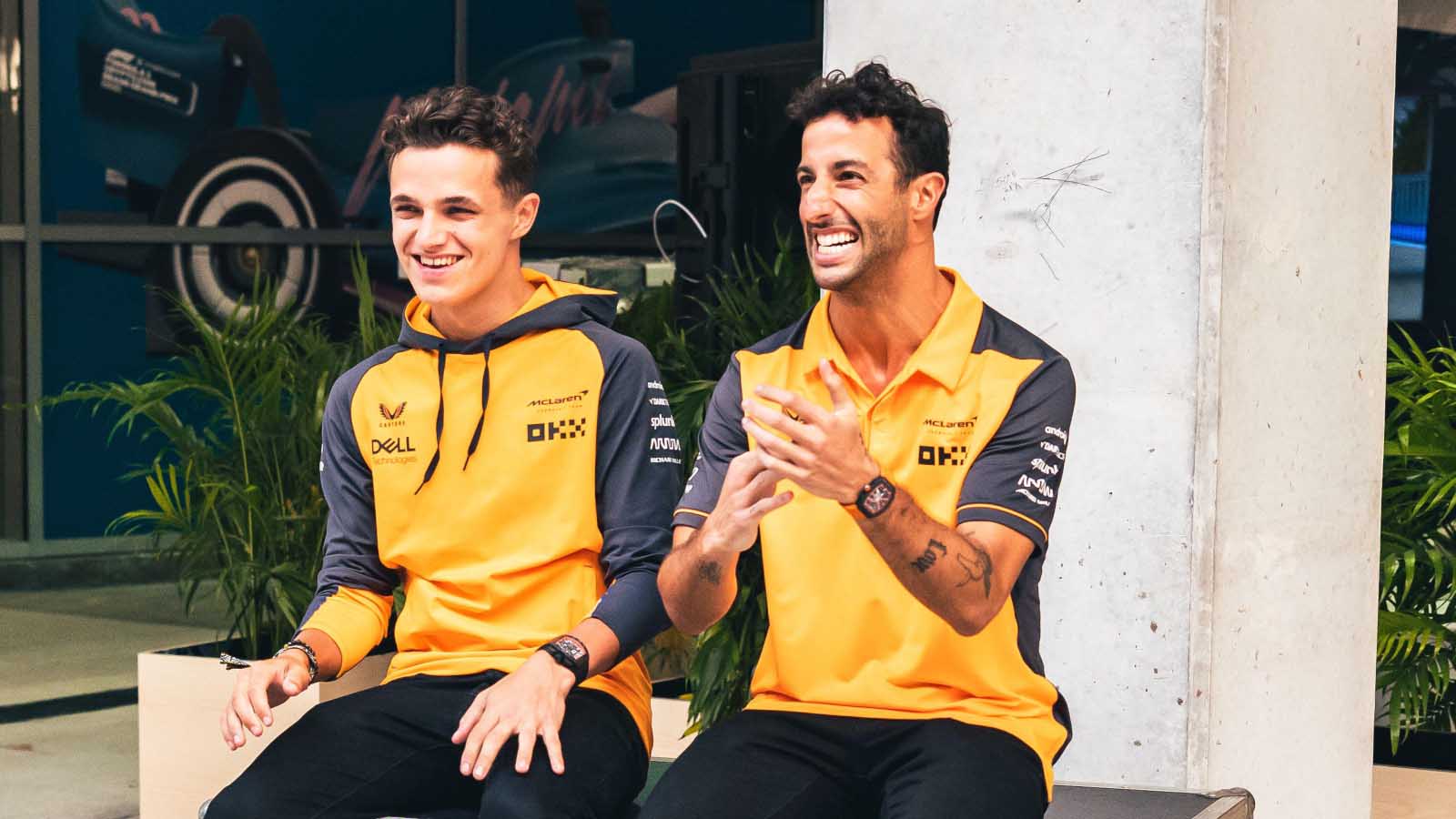 Push-ups fail! Lando Norris and Daniel Ricciardo fitness challenge