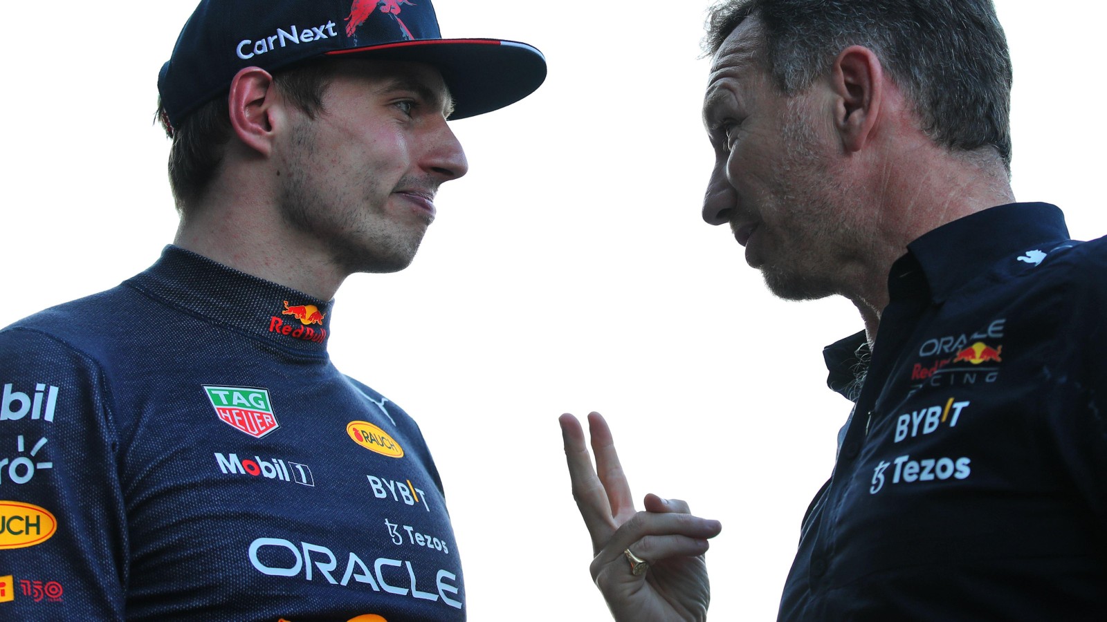 Max Verstappen和Christian Horner，红牛，交谈。美国，2022年5月。