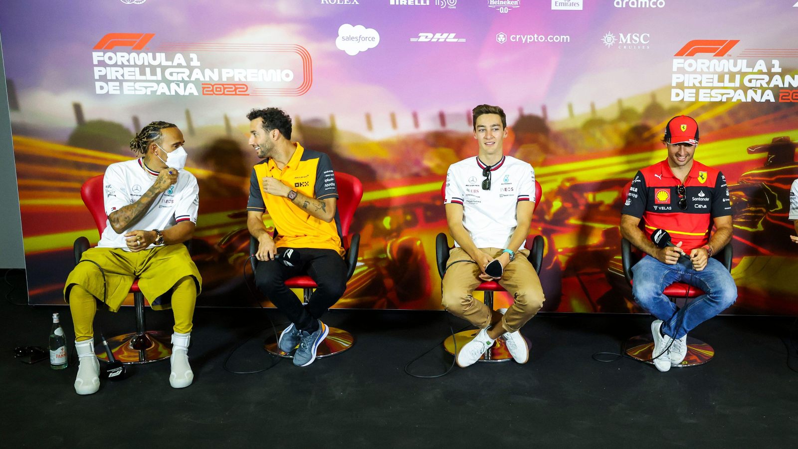 Lewis Hamilton, Daniel Ricciardo, George Russell and Carlos Sainz during a press conference. Barcelona, May 2022.