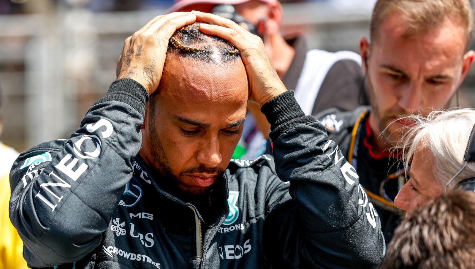 Hamilton lets tears flow as he clinches record 7th F1 title - The San Diego  Union-Tribune