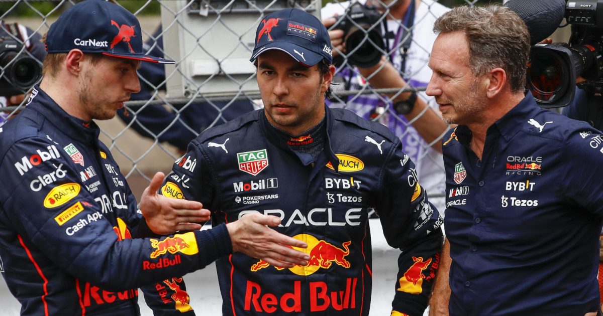 Max Verstappen explaining to Sergio Perez and Christian Horner. Monaco May 2022