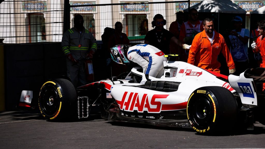 Mick Schumacher stopped out on track. Baku June 2022