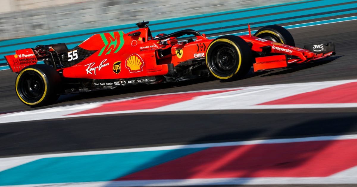 Carlos Sainz tests Ferrari's mule car at the Pirelli 18-inch tyre tests. Yas Marina, Abu Dhabi, December 2021.