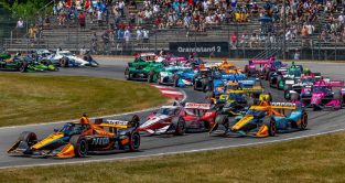 Early stages of the IndyCar Honda 200. Lexington, Ohio, July 2022.