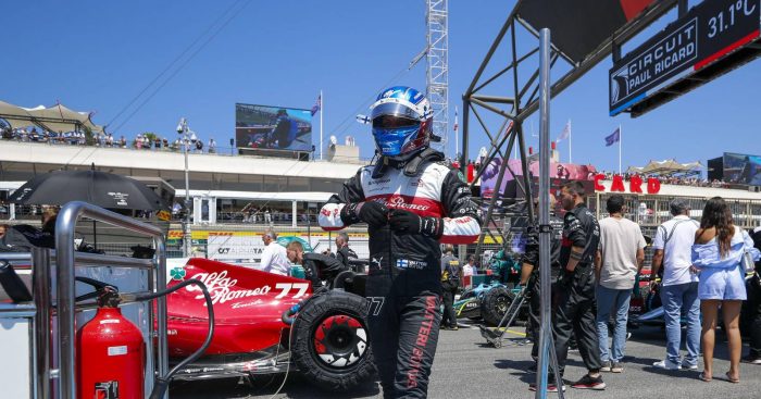 Valtteri Bottas walking off the grid before the French GP. Paul Ricard July 2022.