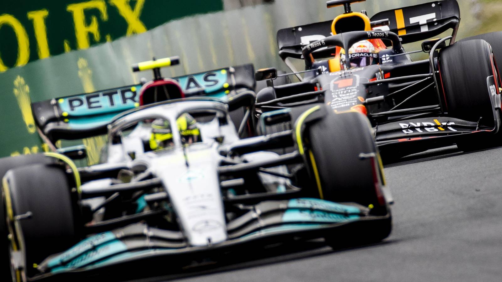 Top F1 pundit confirms Hamilton switch chances are 'VERY HIGH' 