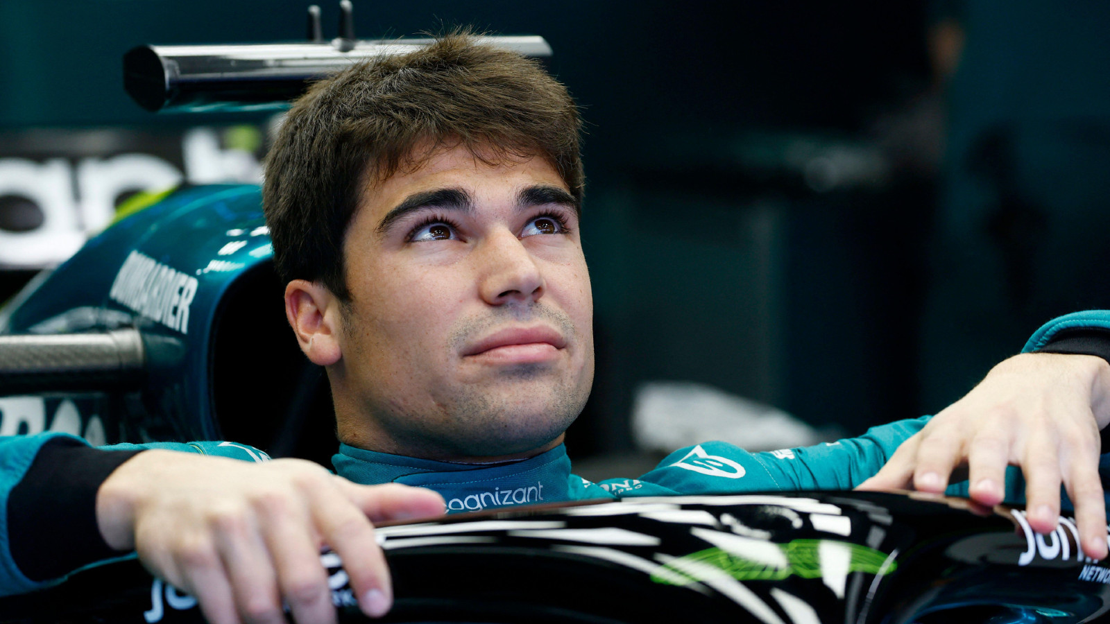 Lance Stroll d'Aston Martin dans le cockpit.